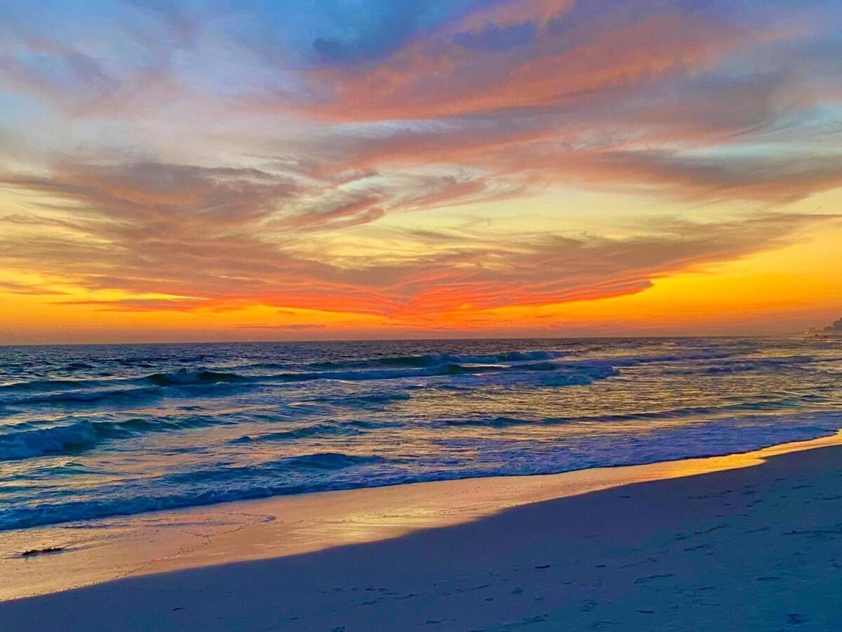 5 Star Resort 2Br 2 Bath King Suite Shuttle Pools Across From Beach 2208 Destin Eksteriør billede