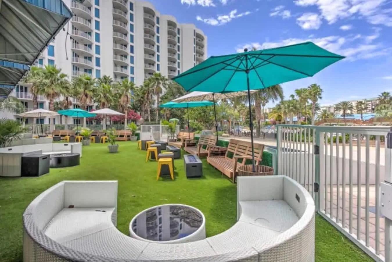 5 Star Resort 2Br 2 Bath King Suite Shuttle Pools Across From Beach 2208 Destin Eksteriør billede